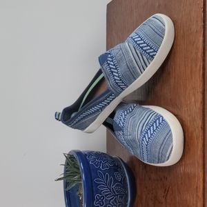 Mad Love canvas slip on